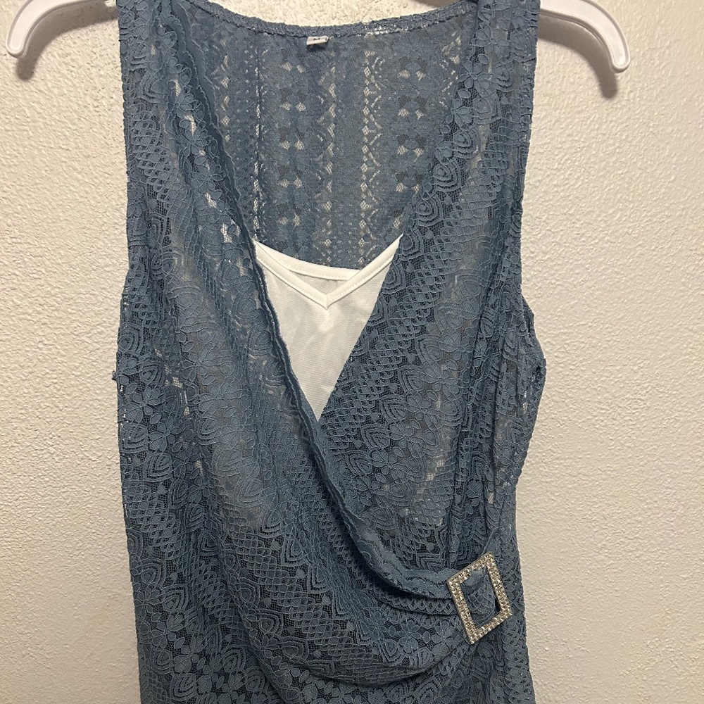 New Fashion Lacy Tank size Medium